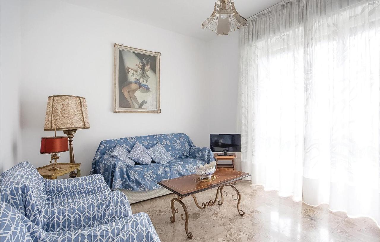 Awesome Apartment In Rapallo Ge With Kitchen SantʼAnna Екстериор снимка