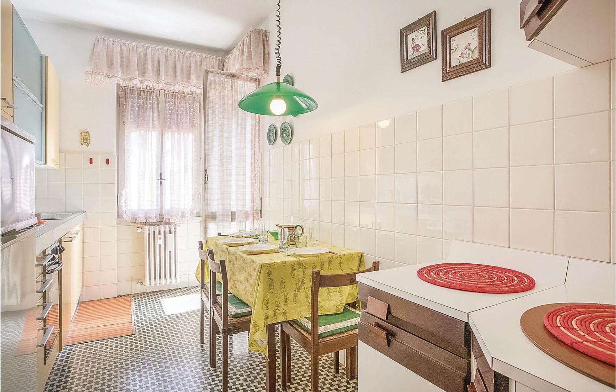 Awesome Apartment In Rapallo Ge With Kitchen SantʼAnna Екстериор снимка