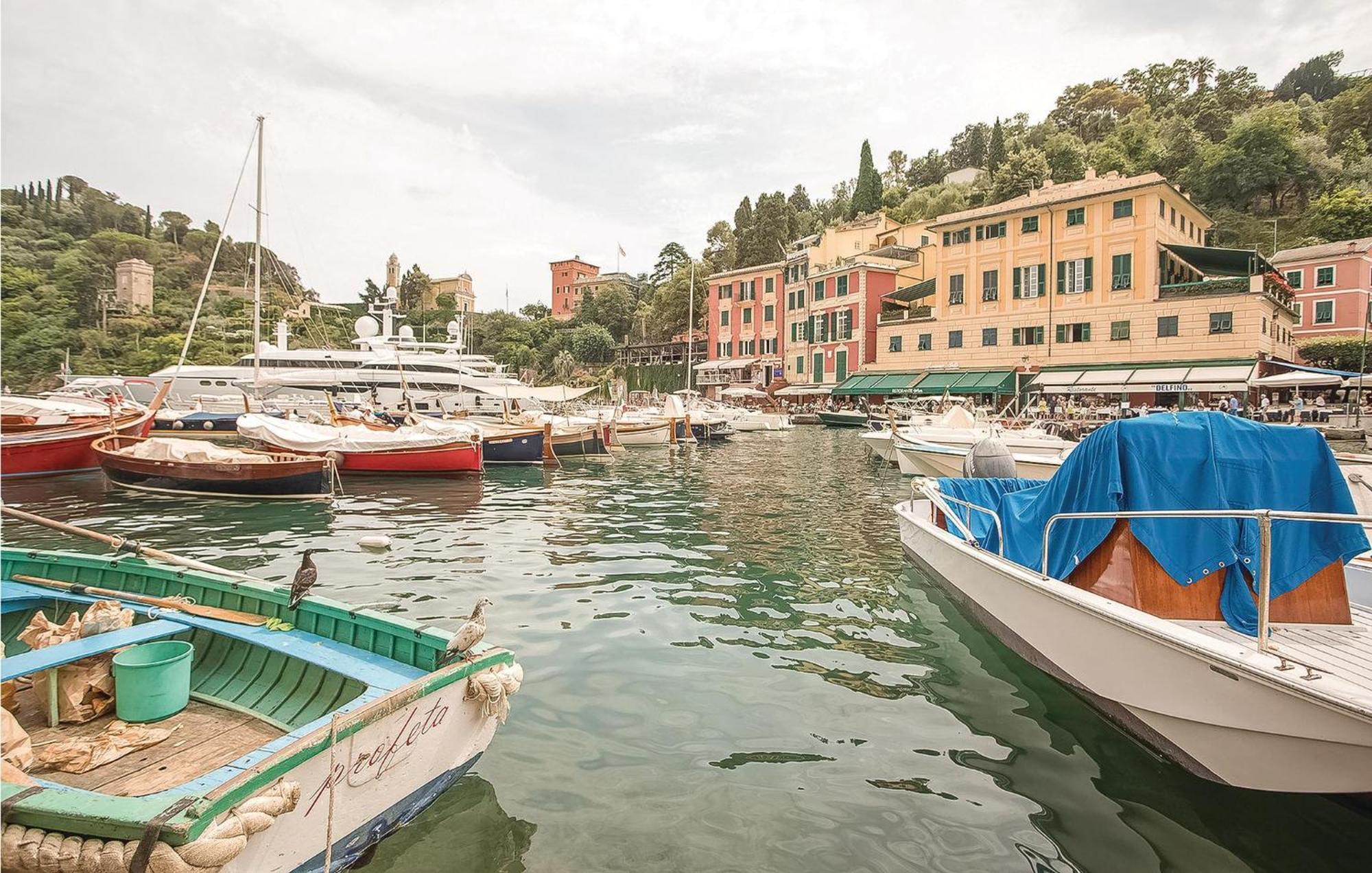 Awesome Apartment In Rapallo Ge With Kitchen SantʼAnna Екстериор снимка